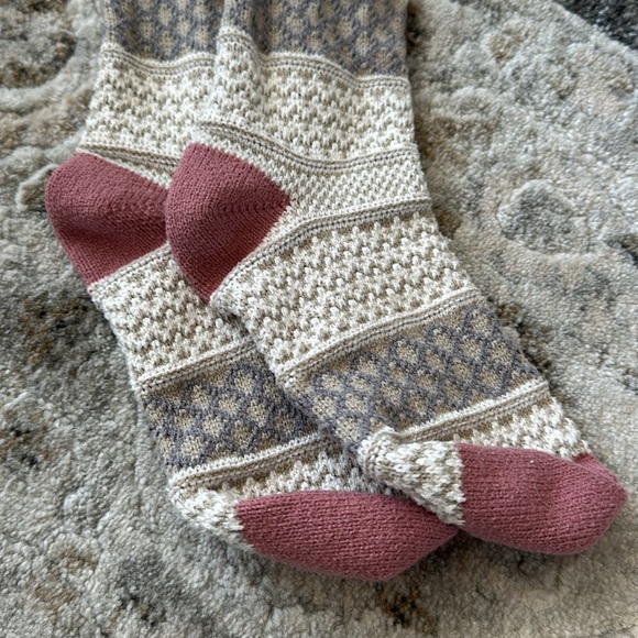 Altar’d State Gallery Crew Sock - Picture 2 of 4